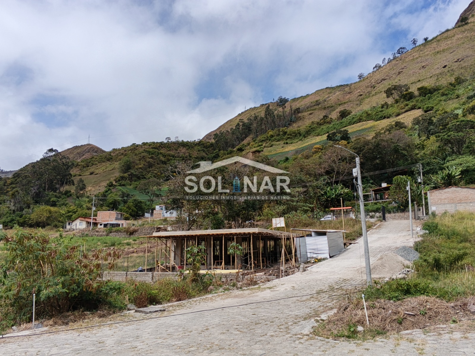 Lote conjunto Cerrado Cascadas sector pilcuan Cod. L023