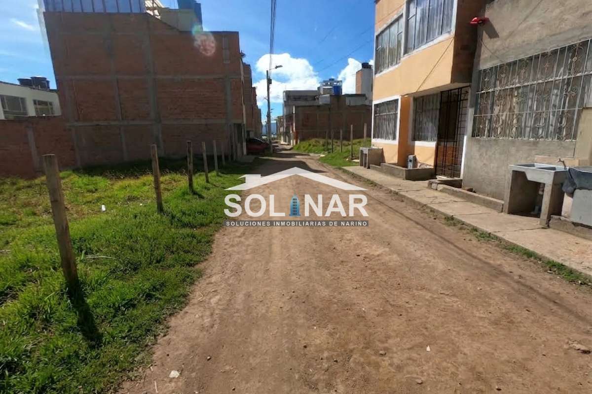 LOTE EN VENTA BARRIO MONTECARLO Cod. L053