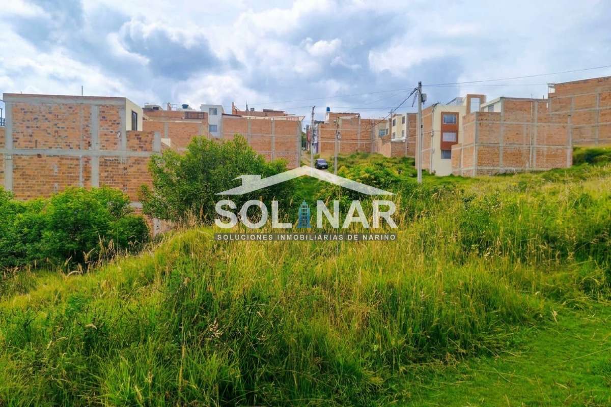 LOTE MEDIANERO EN VENTA JARDÍN DEL NORTE 2 Cod.L107