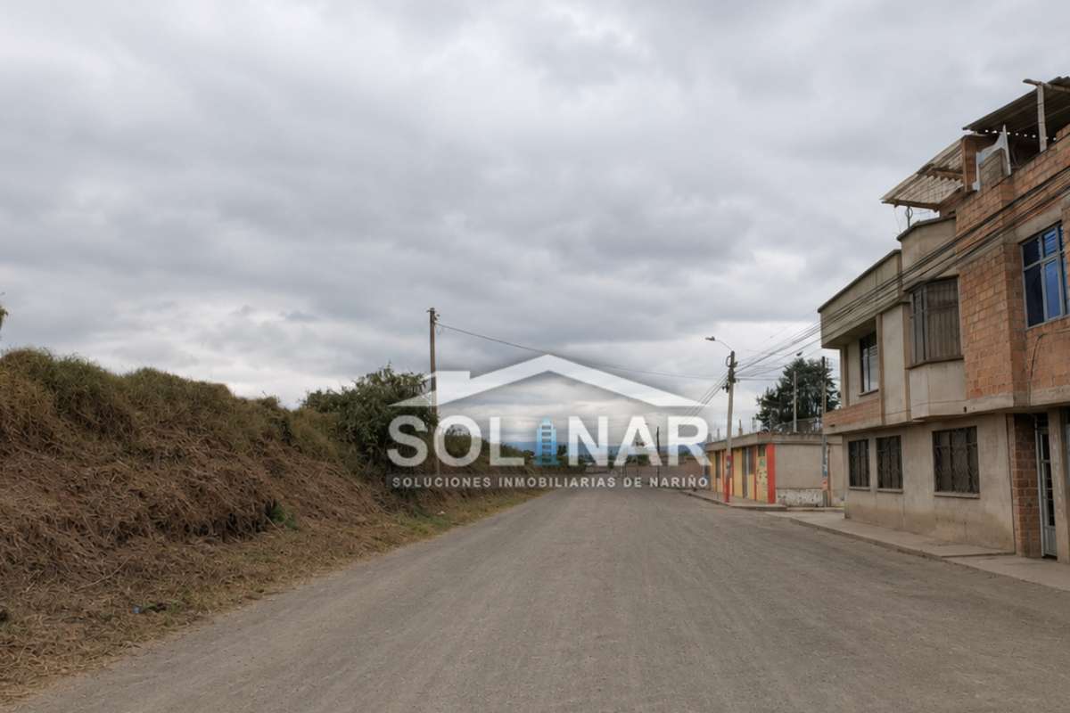 LOTE ESQUINERO EN VENTA BARRIO SAN NICOLAS Cod.L103